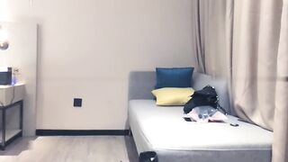 老狼高端外围约性感小兔兔情趣装诱惑